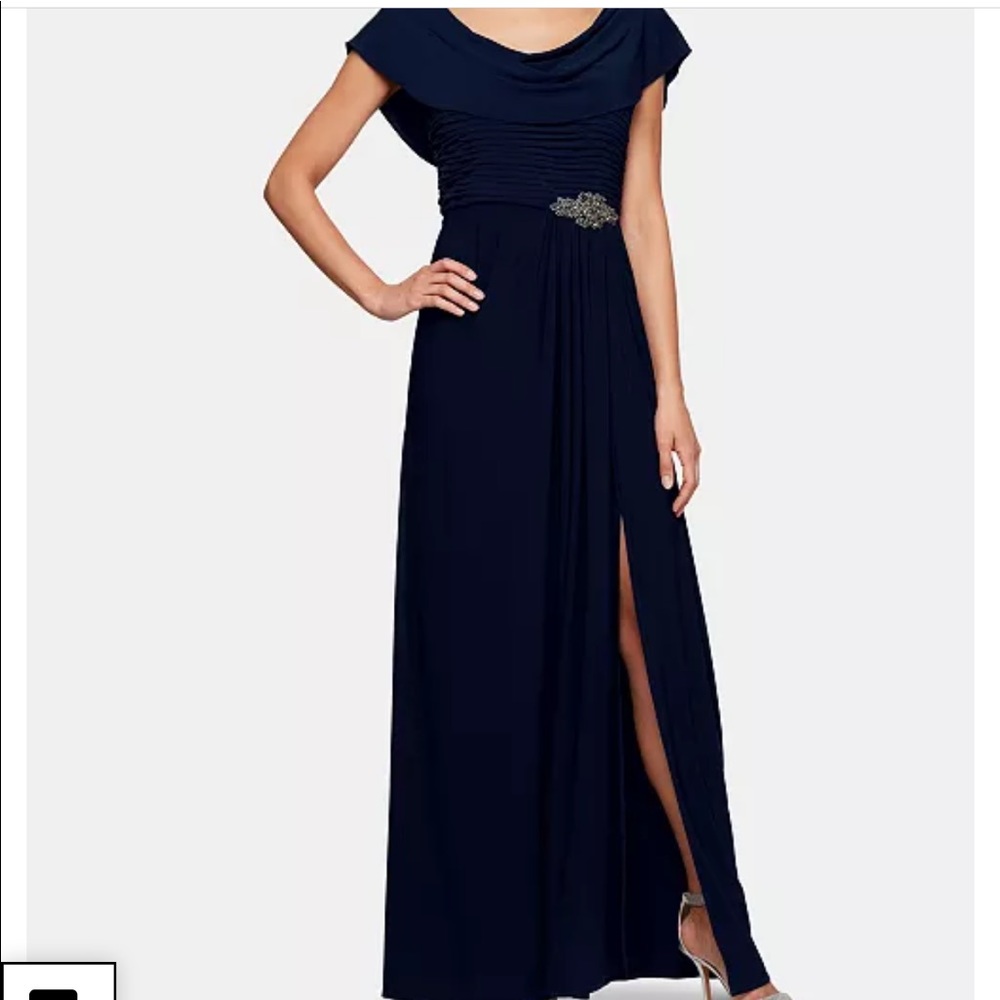 Alex Evenings Womens Embellished waist gown